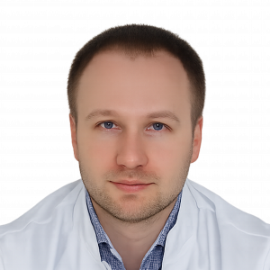 Незнамов Дмитрий Евгеньевич